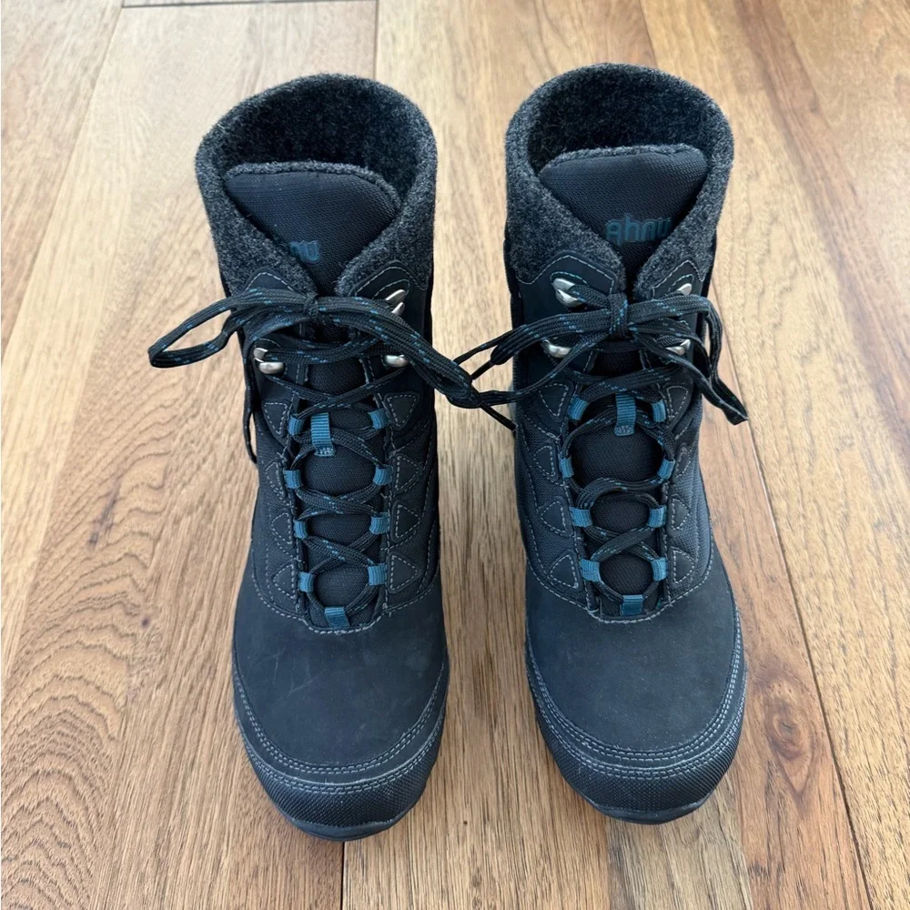 AHNU TEVA SUGARFROST INSULATED WP BLACK BOOTS Women’s Sz 6.5 Hiking Snow Outdoor